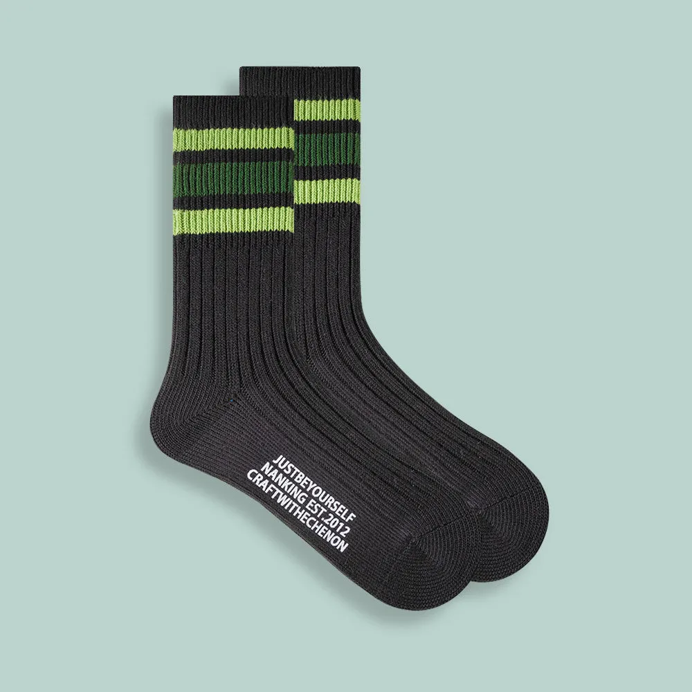 Combed Cotton Retro Three-Bar Sports Socks