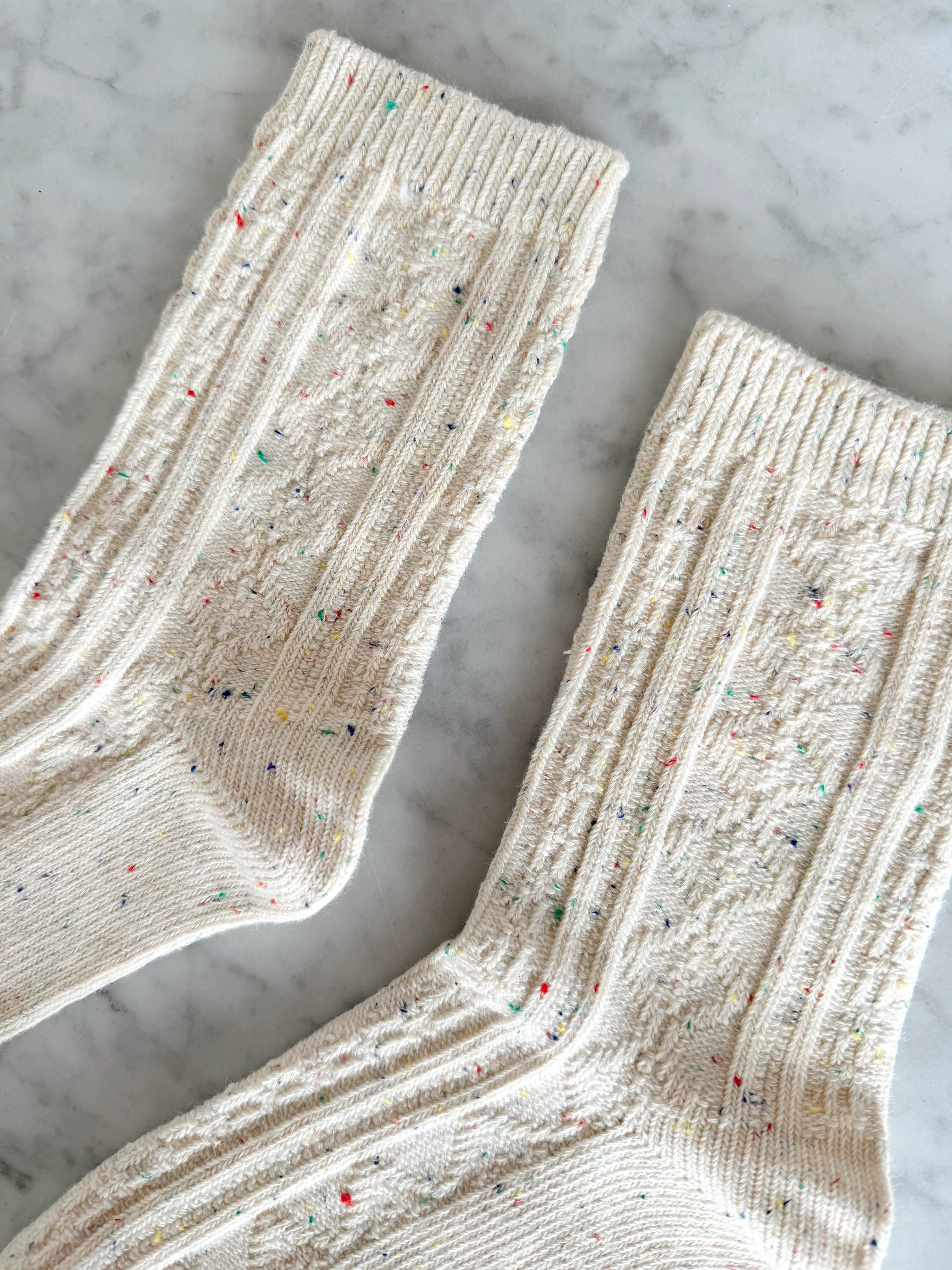 Speckled Cable Socks - Cream